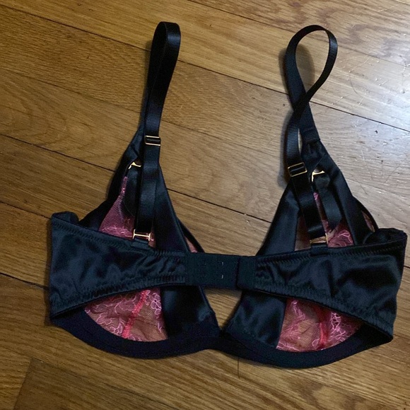 NIB Custom Tatu Couture Laetitia Thong - Picture 9 of 17